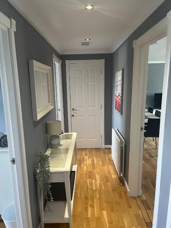 Flat Two, 212 Eaglesham Road, East Kilbride, Glasgow Eksteriør billede